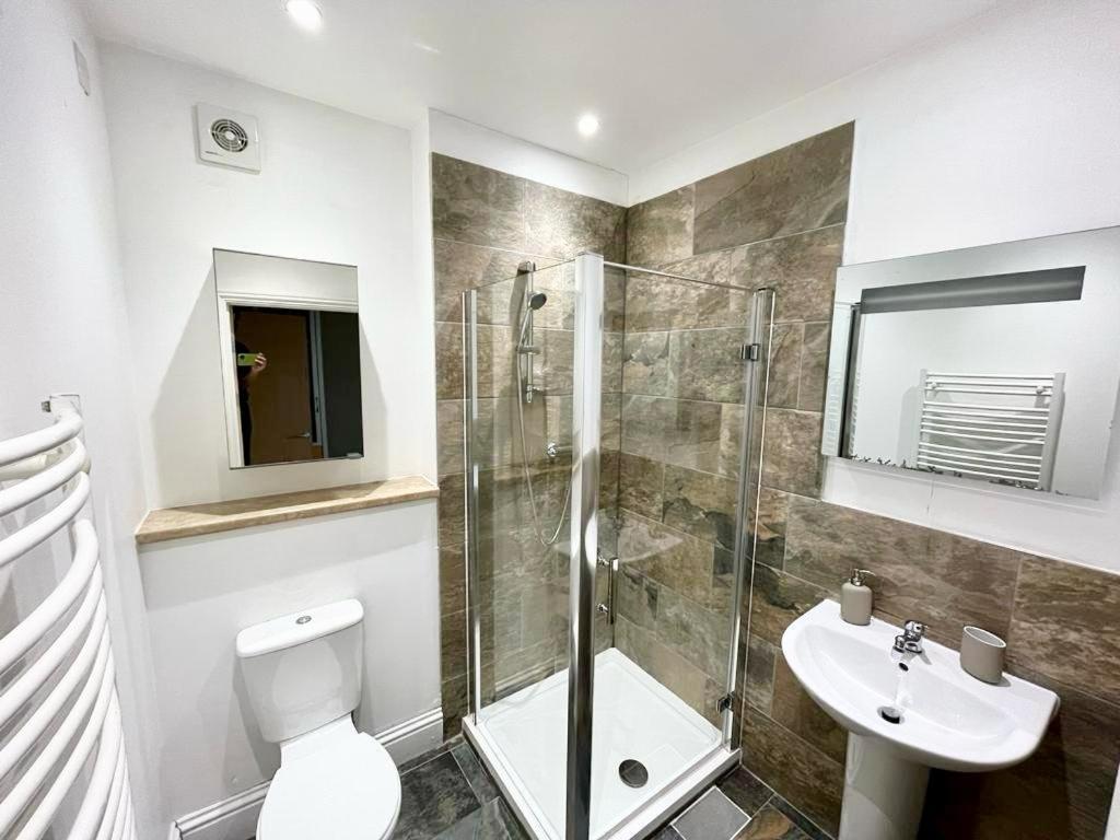 London Modern Flat Near Transports Daire Dış mekan fotoğraf